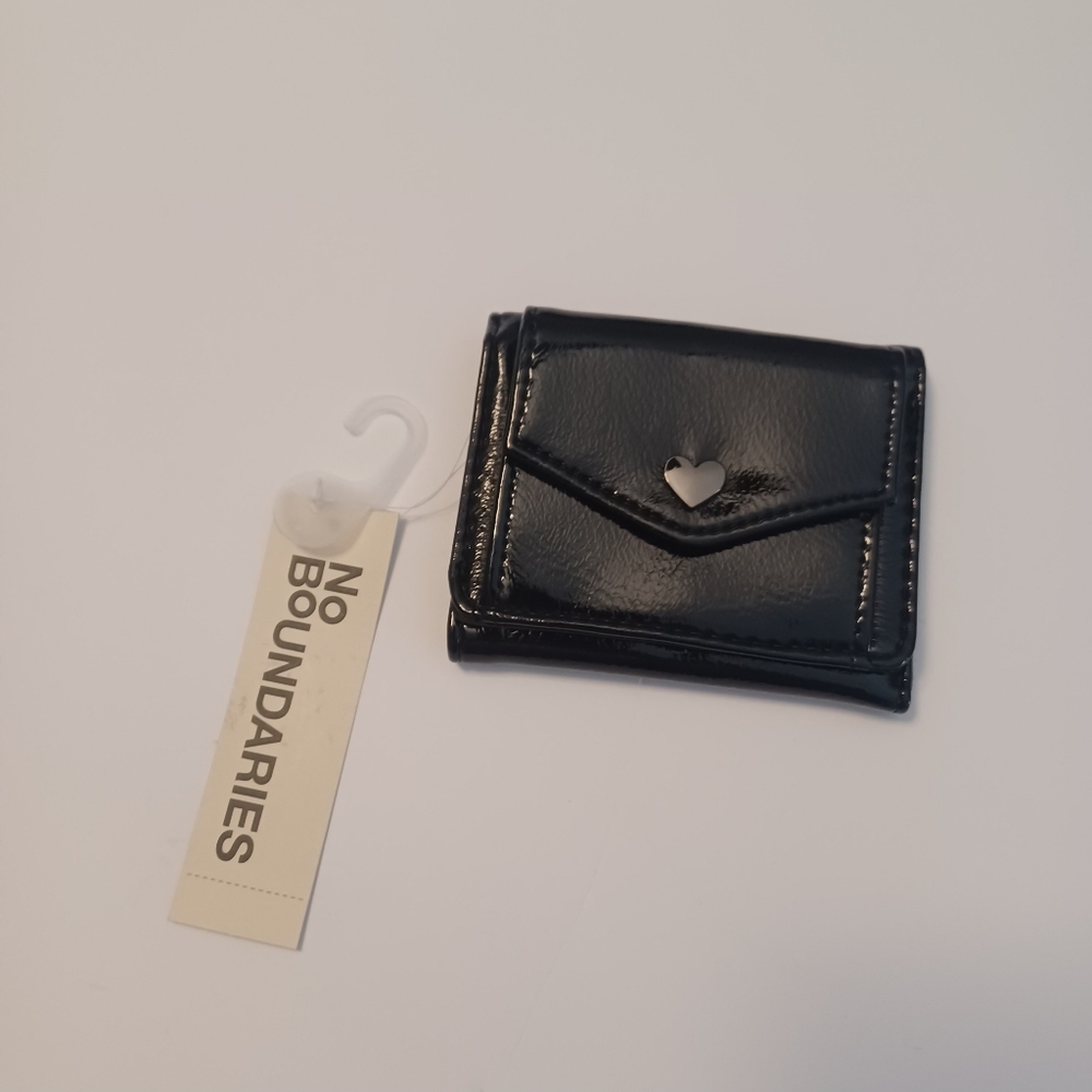 NOBO Blk Heart Wallet Faux Leather- NEW